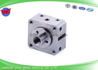 CH501 Pemegang Panduan Die 45*45*52MM Bagian atas Chmer EDM suku cadang Bahan tahan karat