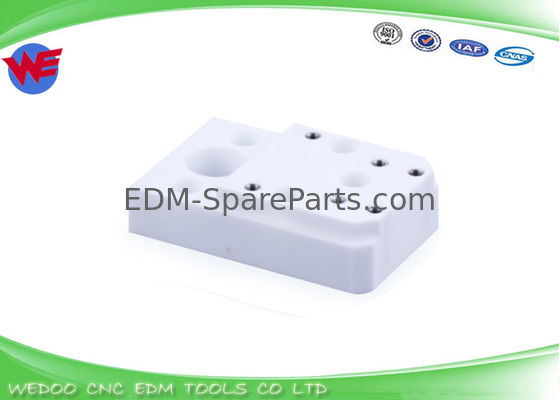 CH304 Isolator Keramik Bawah Suku Cadang Mesin EDM Chmer Pelat Warna Putih