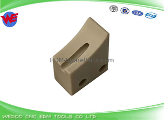 Fanuc A290-8119-X628 WIRE GUIDE BASE Keramik 14*18*8 Cover F Untuk Alpha-1iE