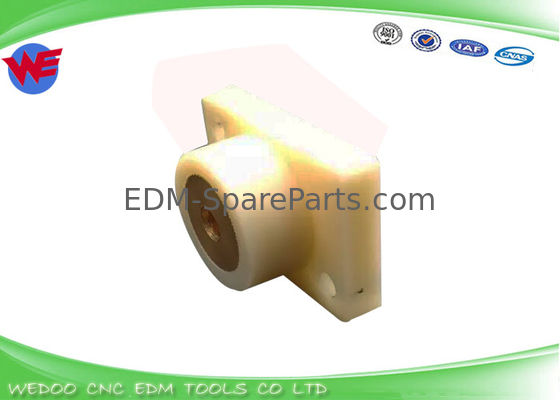 X055C081G53 DT39800 Pemegang Panduan Die Bawah MV Mitsubishi Wire EDM Habis Pakai