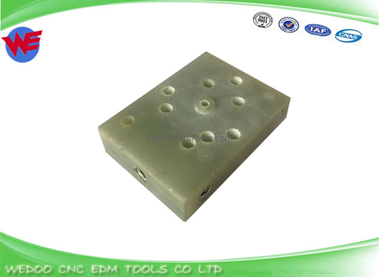 Piring Isolator Bawah A290-8119-Z764 Blok Jet Bawah Fanuc EDM Bagian 56x40x13