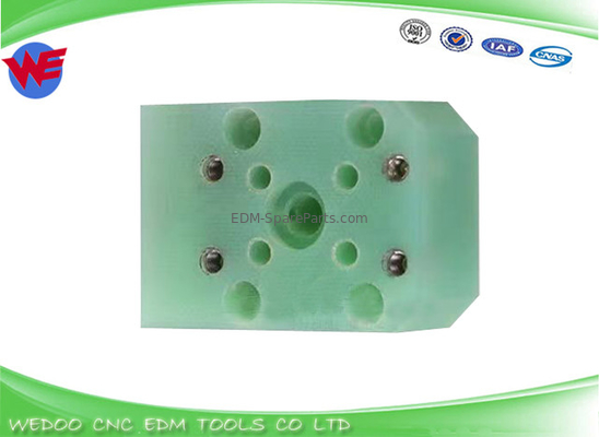 F323 A290-8120-X764 Fanuc EDM suku cadang 56*40*26T
