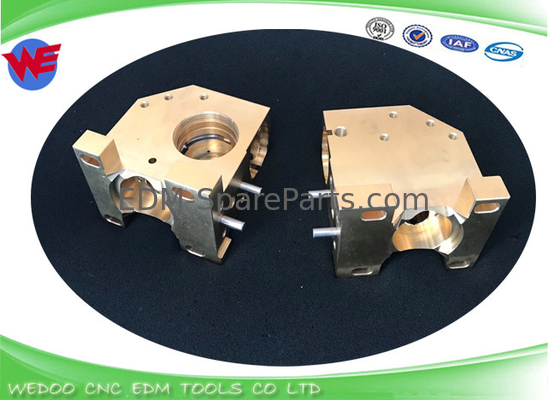 X181A354G51 X181A735G51 Pemegang Panduan Die Untuk Mitsubishi FA