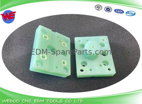 A290-8130-X763 Fanuc Isolator EDM Parts Lower Jet Block 54*43*10*26MM seri a-B