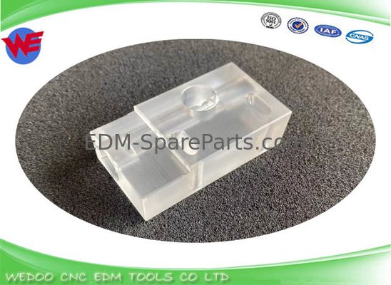 A290-8119-X393 Blok Panduan Kawat Umpan Polikarbonat 33.5*21*62 Untuk Bagian Fanuc EDM