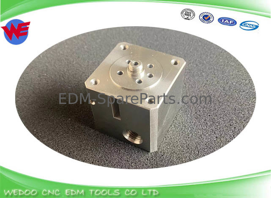 Pemegang Panduan Blok Sodick EDM Bagian Die Blok F S5013-1 BF275 S819 45*45*55mm